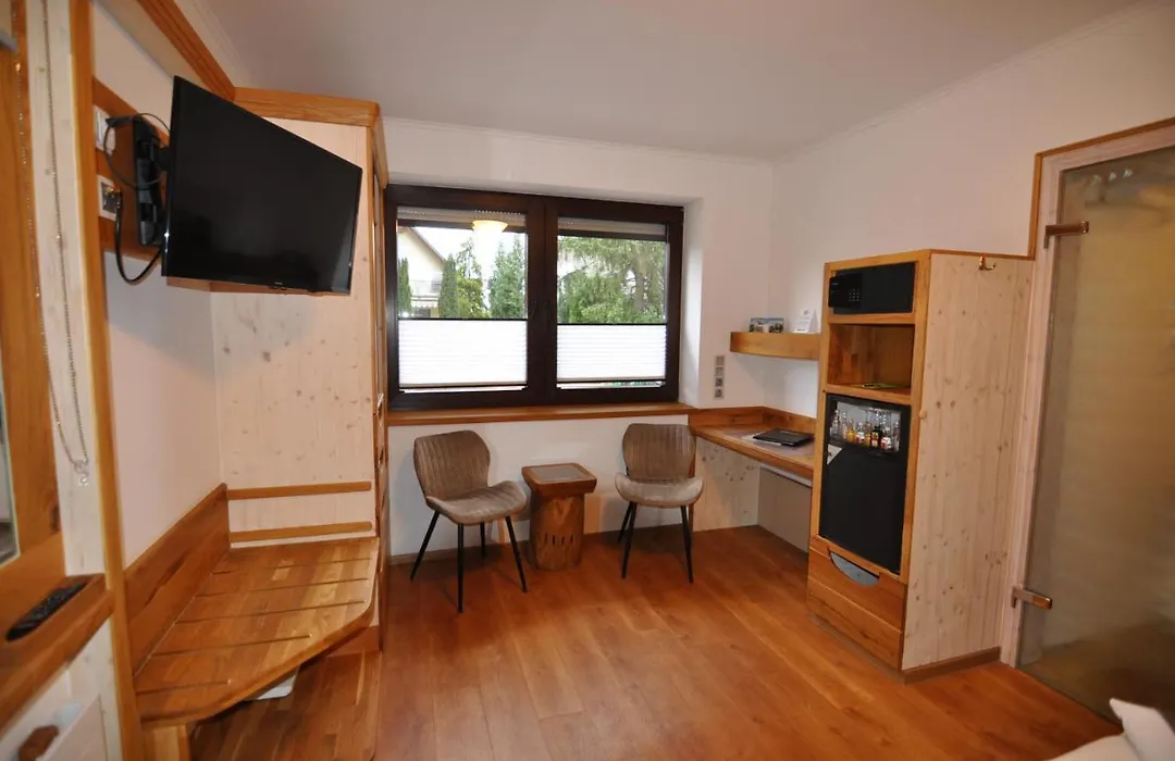 Hotel Pension Blumenbach-1